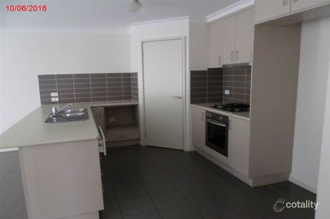 Property photo of 264 Rivergum Drive East Albury NSW 2640