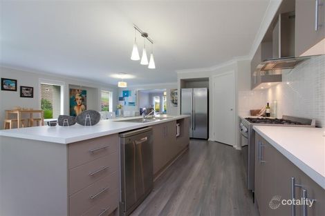 Property photo of 94 Araminta Chase Cameron Park NSW 2285