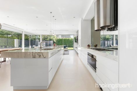Property photo of 13 Edro Avenue Brighton East VIC 3187