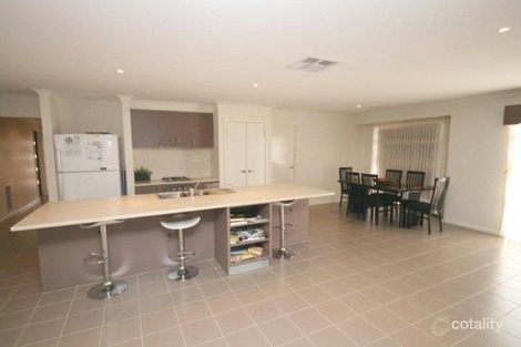 Property photo of 20 Harness Court Truganina VIC 3029