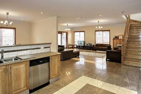 Property photo of 14 Baden Powell Drive Tarneit VIC 3029