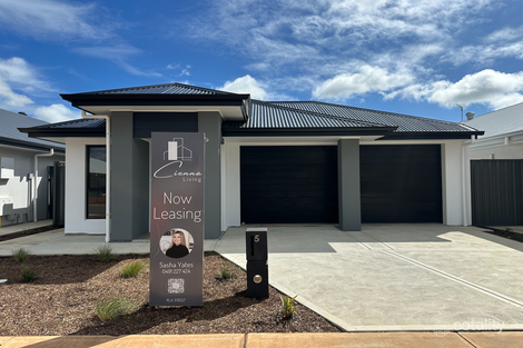 5 Knight Ct, Munno Para Downs, SA 5115
