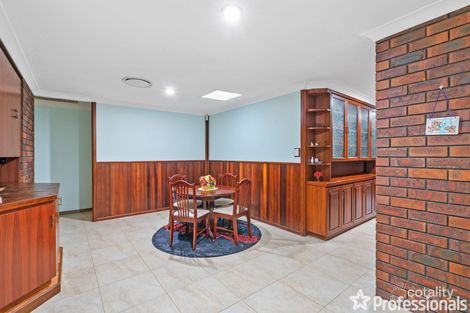 Property photo of 2 Chancery Court Forrestfield WA 6058