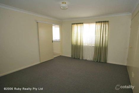 Property photo of 2 Oxley Circuit Daisy Hill QLD 4127