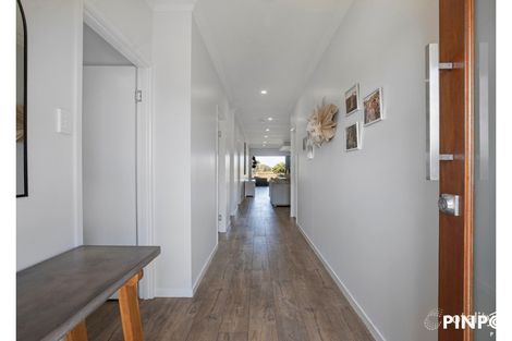 Property photo of 32 Darcy Boulevard Beaconsfield QLD 4740