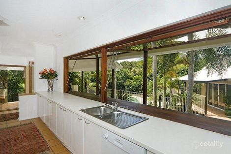 Property photo of 9 Daybreak Court Castaways Beach QLD 4567