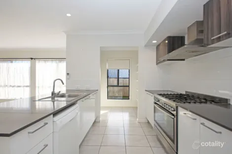 Property photo of 4 Boyland Way Ripley QLD 4306
