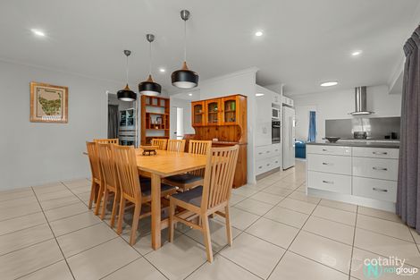 Property photo of 20 Itea Court Regents Park QLD 4118