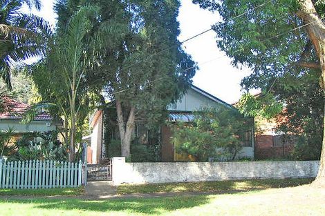 8 Grosvenor Rd, South Hurstville, NSW 2221