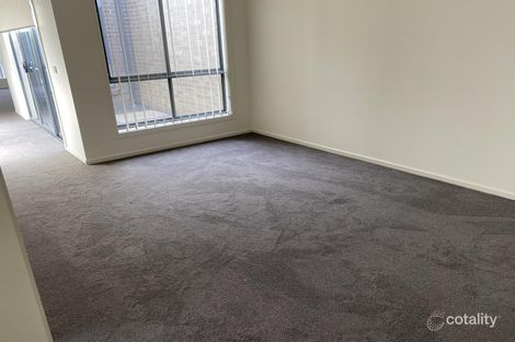 Property photo of 2/1 Beaurepaire Drive Point Cook VIC 3030
