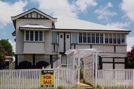 Property photo of 87 Carlton Terrace Wynnum QLD 4178