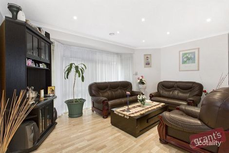 Property photo of 13 Arrino Crescent Hallam VIC 3803