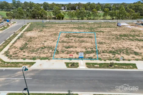 Property photo of 3 Feathers Lane Yarrawonga VIC 3730