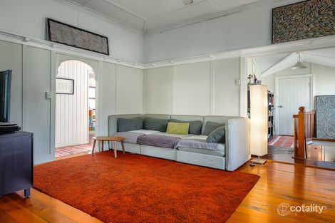 Property photo of 128 Fairfield Road Fairfield QLD 4103