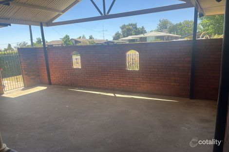 Property photo of 43 Minnamurra Crescent Hillvue NSW 2340