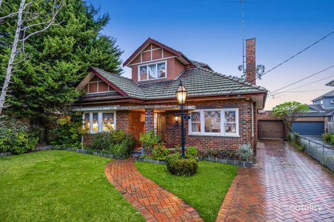 5 Prince Edward Ave, Mckinnon, VIC 3204