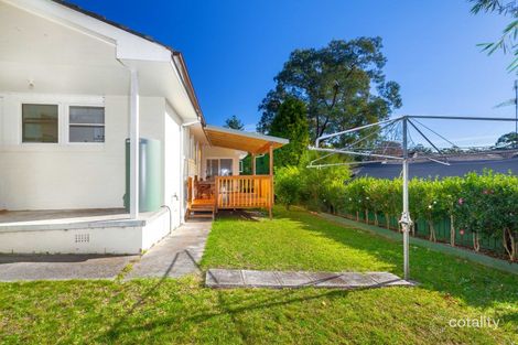 Property photo of 23 Lutanda Close Pennant Hills NSW 2120