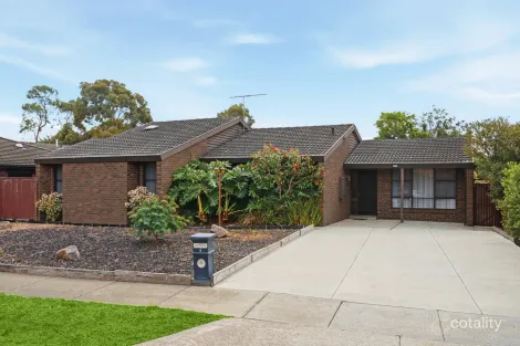 4 Eurora Ct, Taylors Lakes, VIC 3038