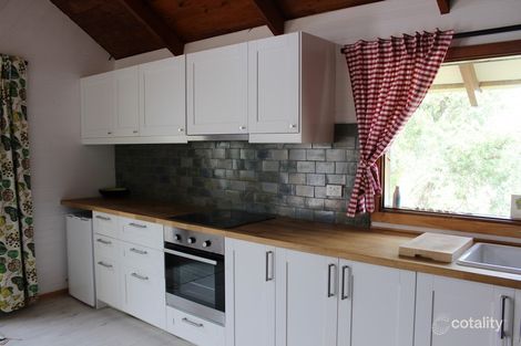 Property photo of 80 Jupiter Boulevard Venus Bay VIC 3956