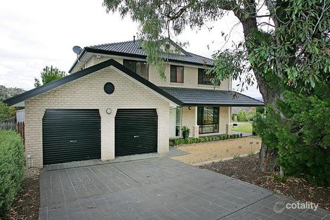 Property photo of 104 Halloran Drive Jerrabomberra NSW 2619