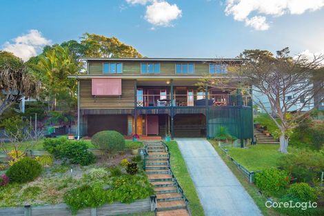 Property photo of 27 George Nothling Drive Point Lookout QLD 4183