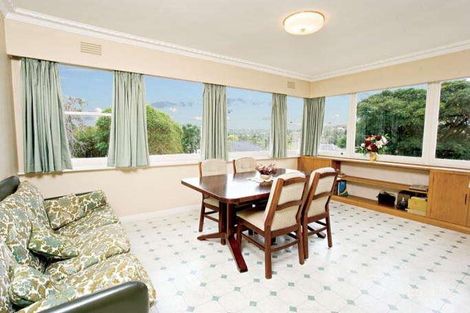 Property photo of 63 Banyule Road Rosanna VIC 3084