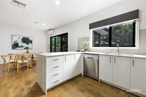 Property photo of 1 Newhaven Lane Croydon VIC 3136