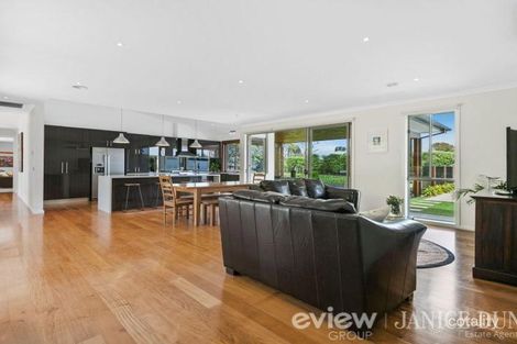 Property photo of 24 Erang Drive Mount Eliza VIC 3930