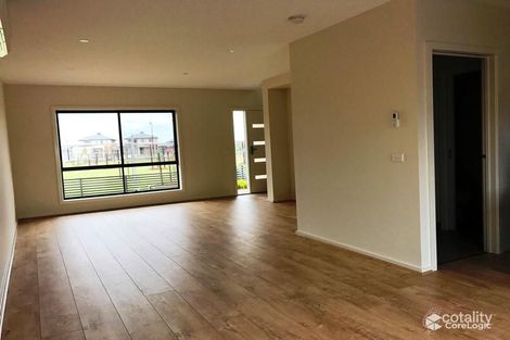 Property photo of 1 Channel Walk Craigieburn VIC 3064