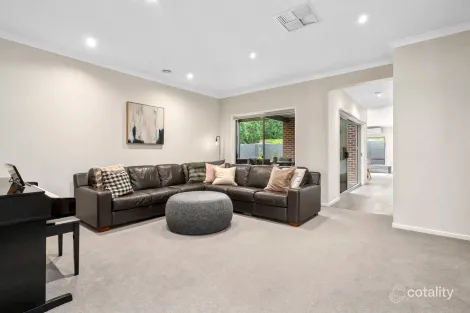 Property photo of 76 Grantham Drive Highton VIC 3216