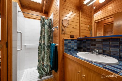 Property photo of 6 Baker Street Tawonga South VIC 3698