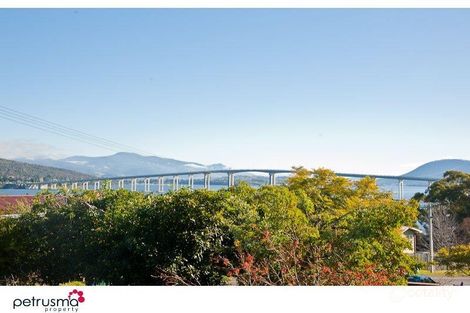 Property photo of 2 Nimala Street Rosny TAS 7018