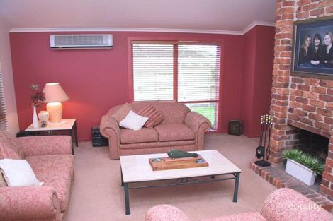 Property photo of 43 George Knox Drive Rowville VIC 3178