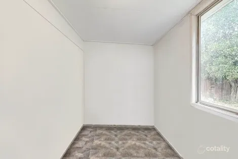 Property photo of 28 Gillian Street Beachmere QLD 4510