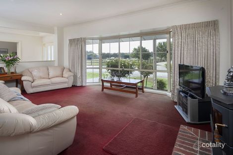 Property photo of 40 Bloomfield Lane Cardinia VIC 3978