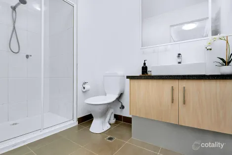 Property photo of 24/203 Nicholson Street Coburg VIC 3058