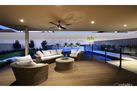 Property photo of 18 Northgate Street Karrinyup WA 6018