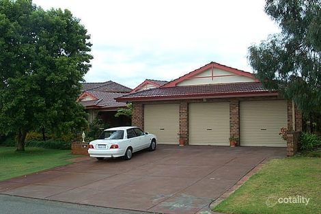 Property photo of 29 Paterson Gardens Winthrop WA 6150