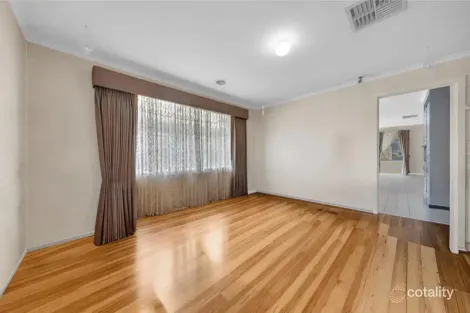Property photo of 3 Tunley Place Roxburgh Park VIC 3064