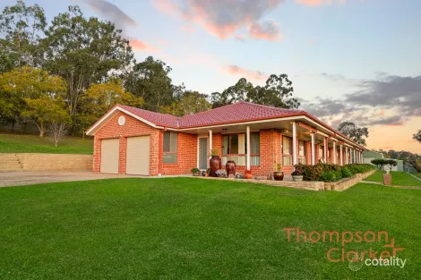 Property photo of 5 Christine Close Rutherford NSW 2320