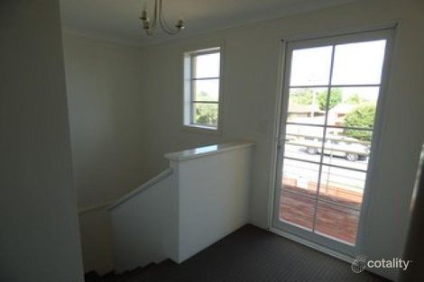 Property photo of 1/259 Robinson Avenue Cloverdale WA 6105