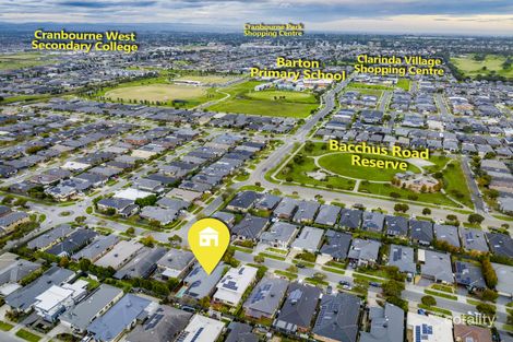 Property photo of 32 Pegasus Road Cranbourne West VIC 3977