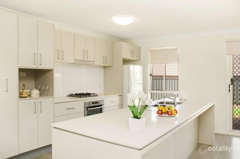 Property photo of 4 Seer Place Wadalba NSW 2259