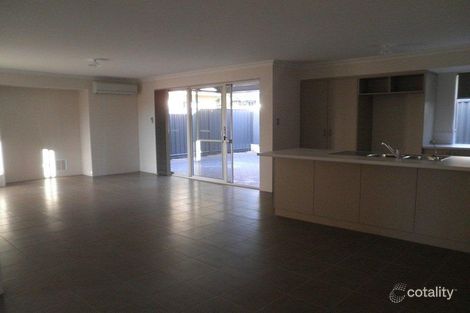 Property photo of 3/7 Range View Road High Wycombe WA 6057