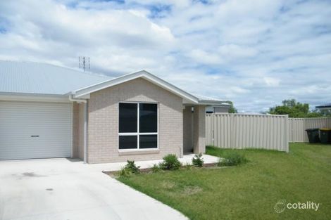 2/10 Lewis St, Chinchilla, QLD 4413