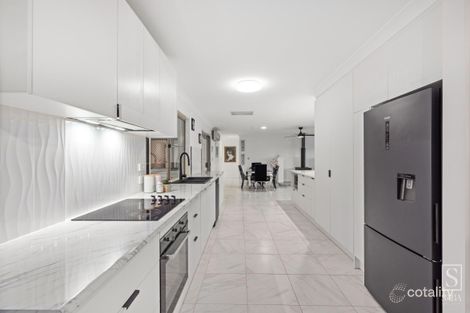 Property photo of 18-20 Sharni Court Heritage Park QLD 4118