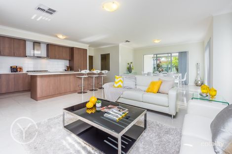 15 Warren St, Beaconsfield, WA 6162