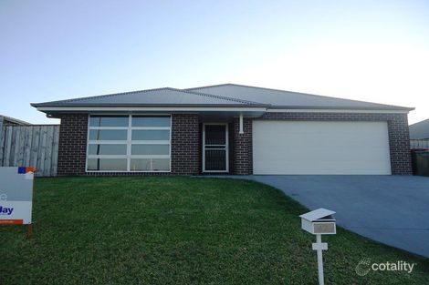 47 Mckeachie Dr, Aberglasslyn, NSW 2320