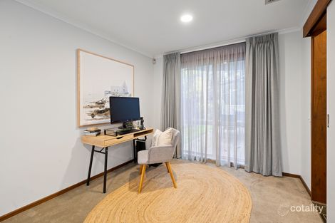 Property photo of 201 Windermere Drive Ferntree Gully VIC 3156