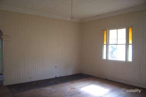 Property photo of 75 Alford Street Mount Lofty QLD 4350